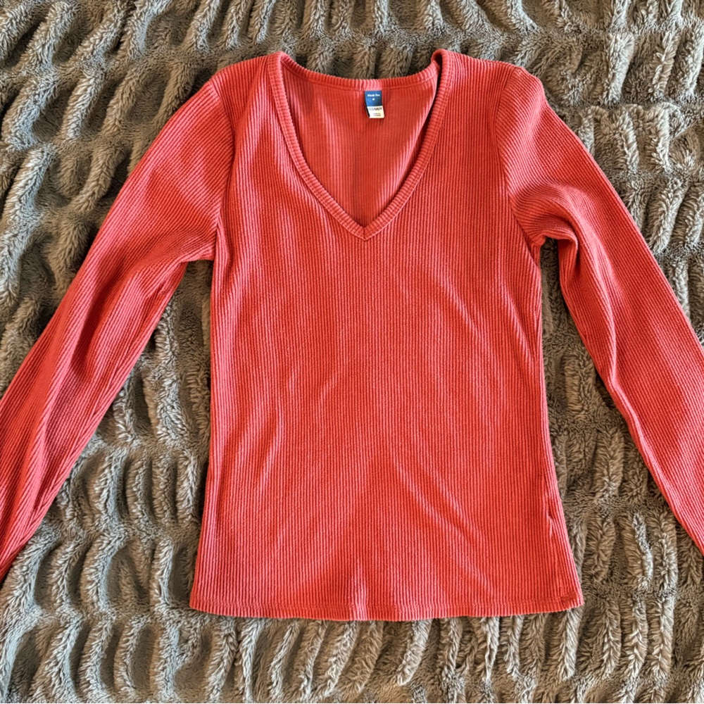 Old Navy Women's Coral V-Neck Long Sleeve Top